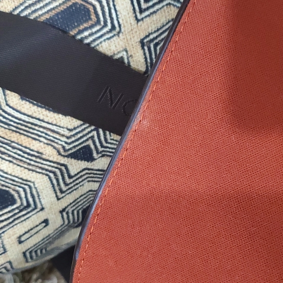 LOUIS VUITTON DAMIER PRINT MESSENGER BAG BAND NEW!!! NEVER USED!! - Picture 8 of 13